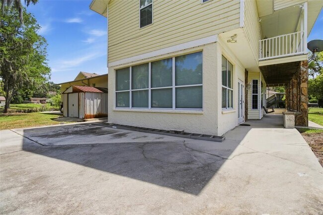 Building Photo - 36740 Shore Dr