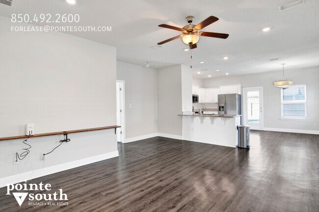 Building Photo - 12295 Pinfish Rd