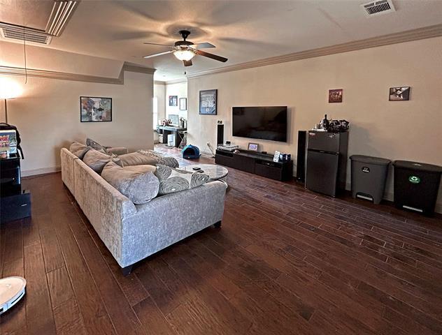 Building Photo - 4252 Riverview Dr