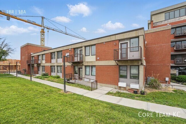 Building Photo - 2908 Baltimore Ave