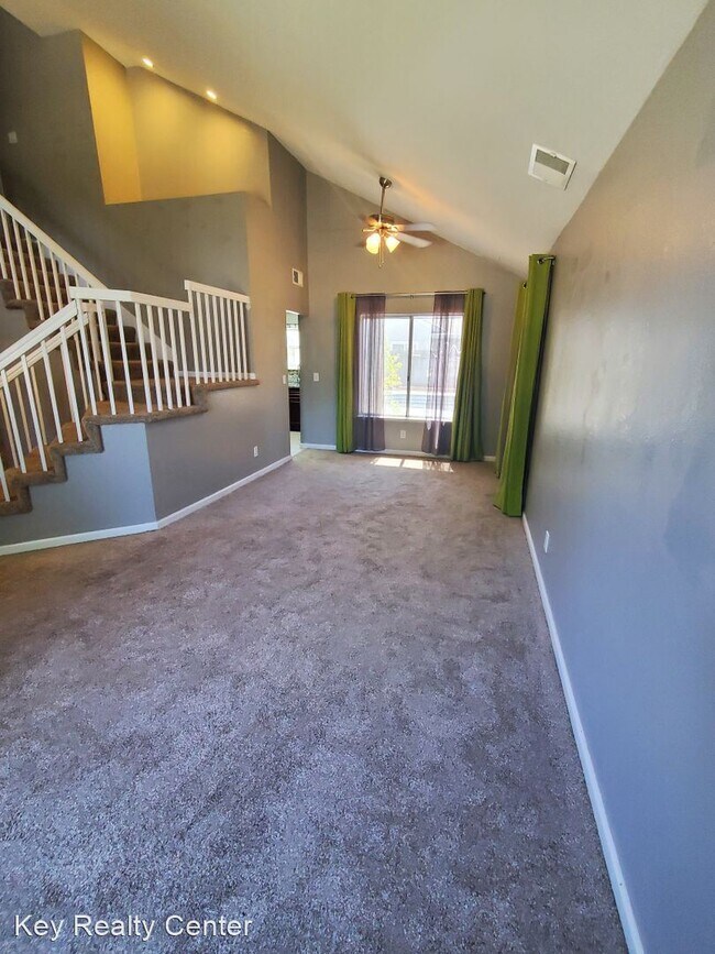 Building Photo - 3 br, 2.5 bath House - 8700 Brittany Park ...
