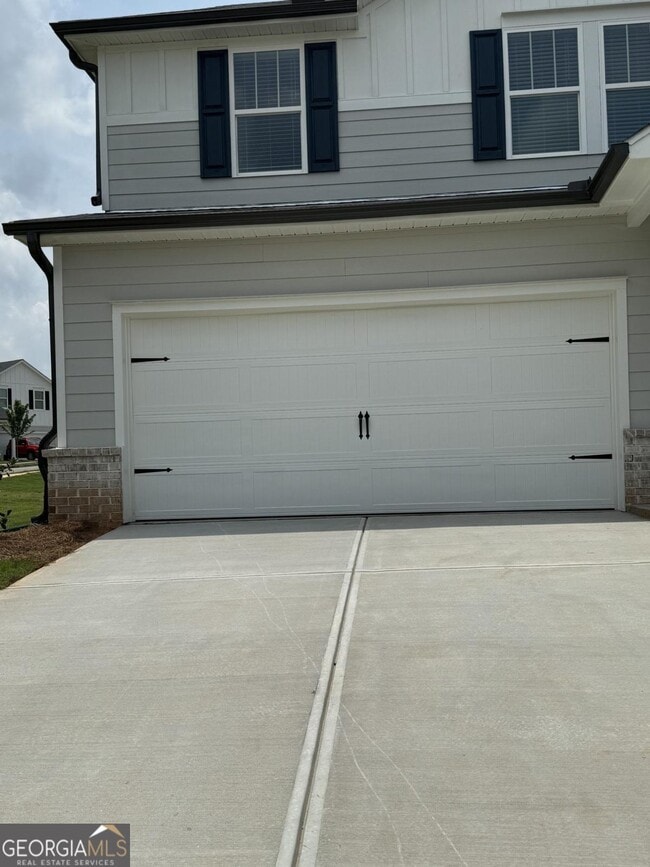 Building Photo - 15 Warwick Ct