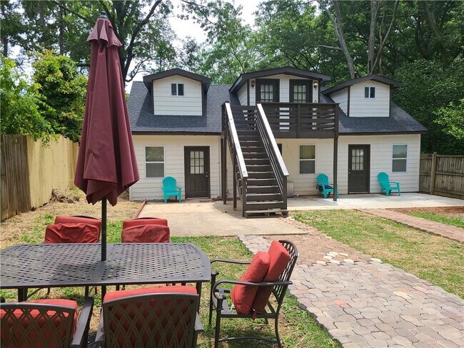 Building Photo - 1470 St Michael Ave