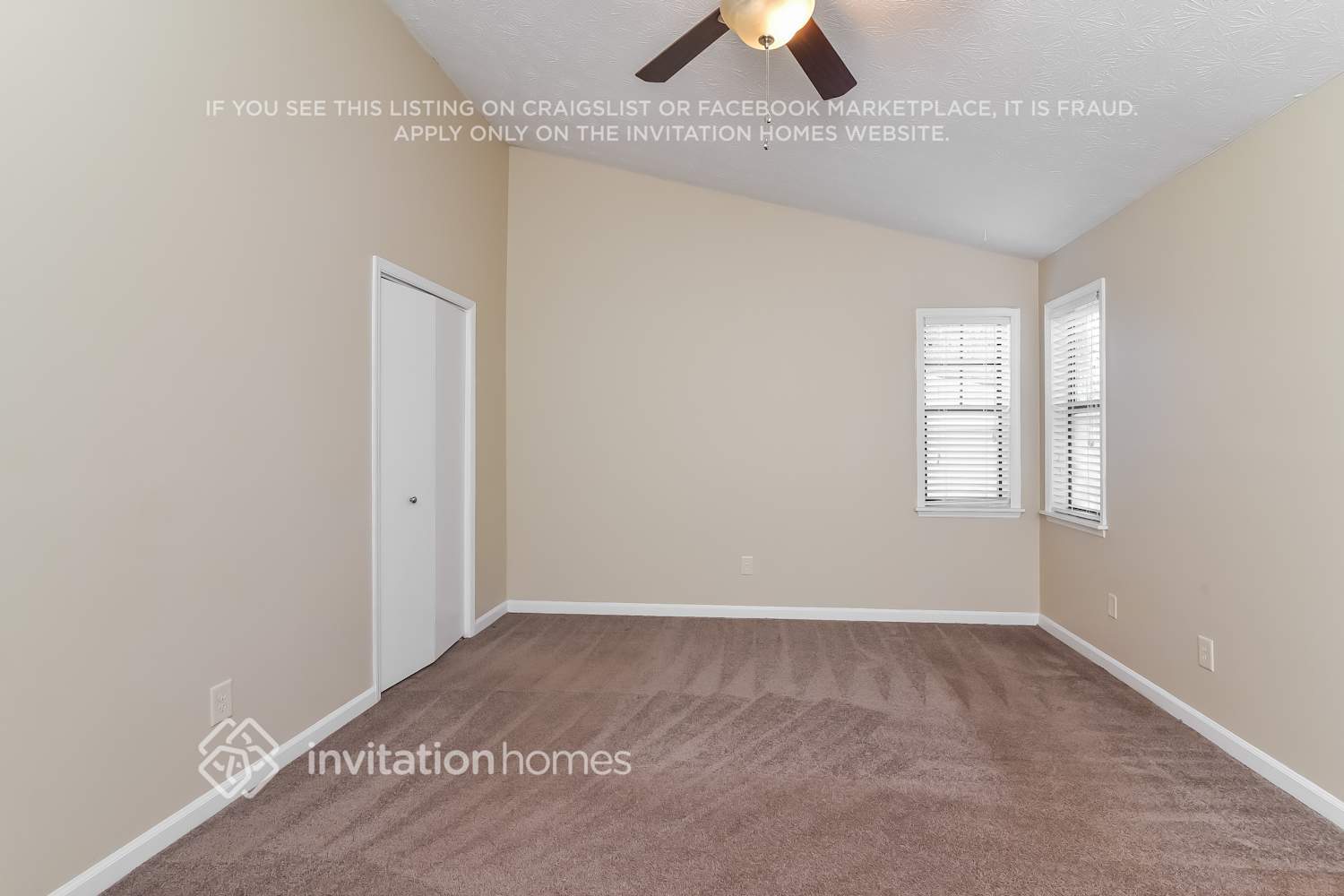 Building Photo - 2559 Porter Dr