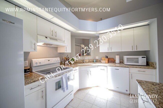 Building Photo - 25431 Fairway Dunes Ct