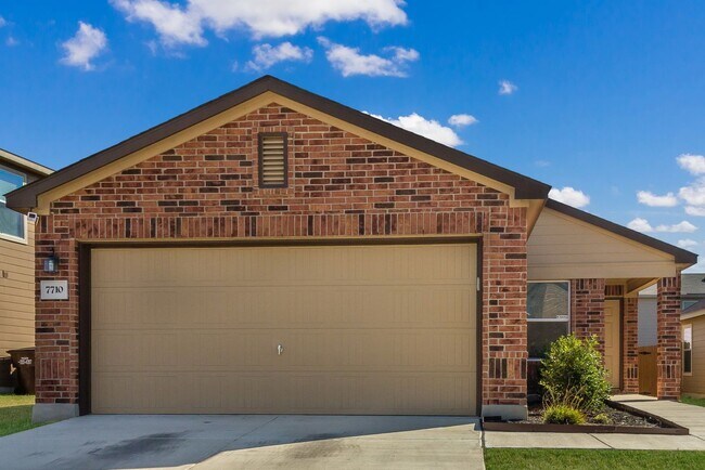Primary Photo - Beautiful 1 Story Home!