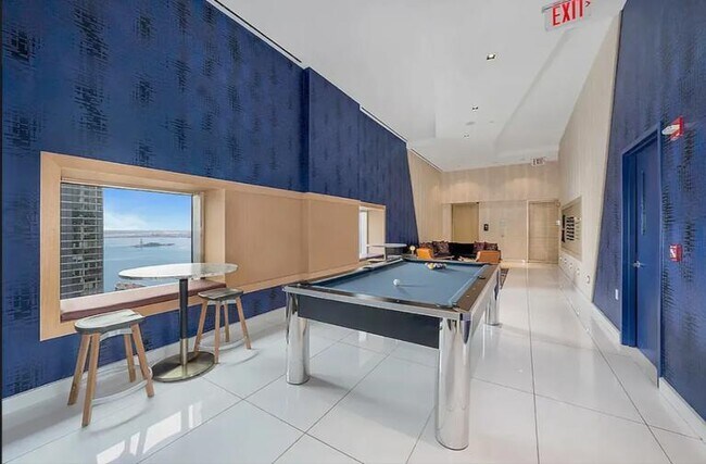 Building Photo - 2 bedroom in NEW YORK NY 10006