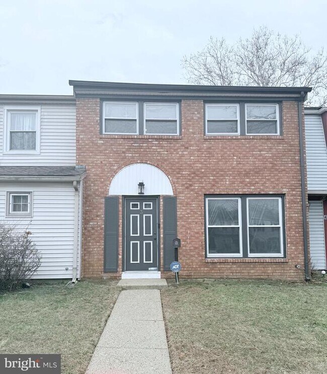 Building Photo - 3 Rutledge Pl