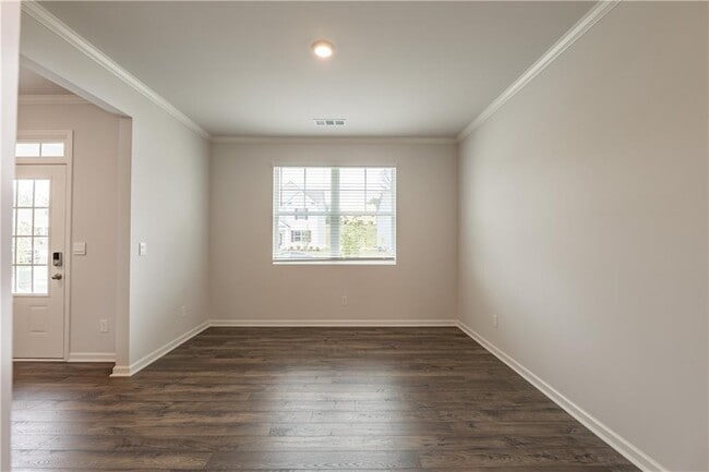 Building Photo - 331 Belmont Dr