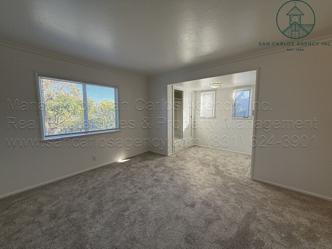 Building Photo - Refreshed Four Bedroom Hatton Fields Home