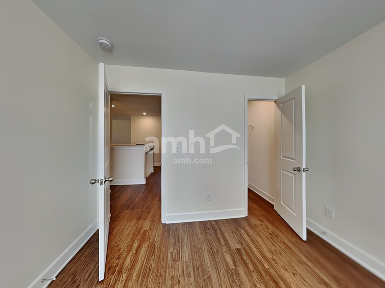 Building Photo - 601 Drema Ct