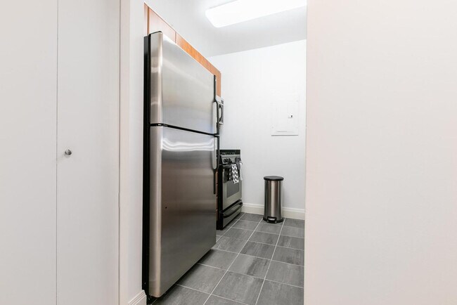 Building Photo - 7 E 91st St