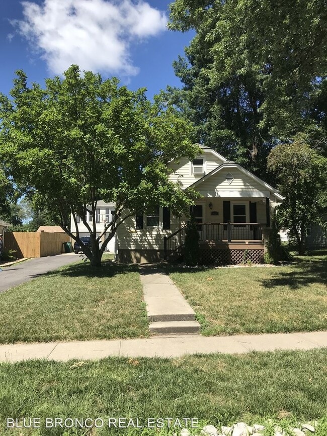 Building Photo - 3 br, 3 bath House - 610 SE Green Street