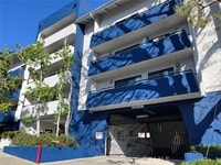 Building Photo - 10982 Roebling Ave