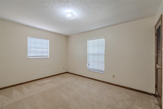 Building Photo - 501 Bryan Rd