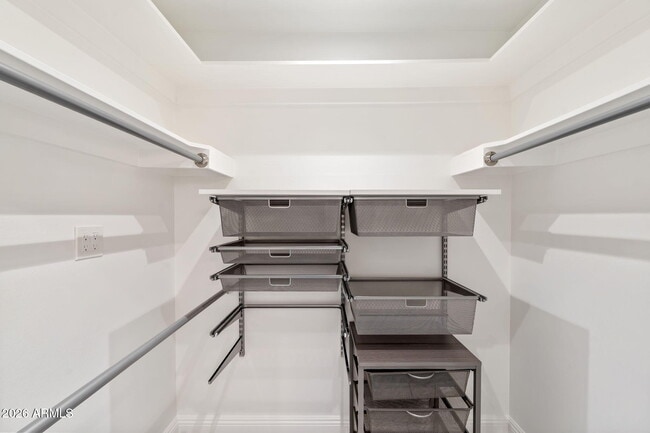 Building Photo - 2614 E Osborn Rd