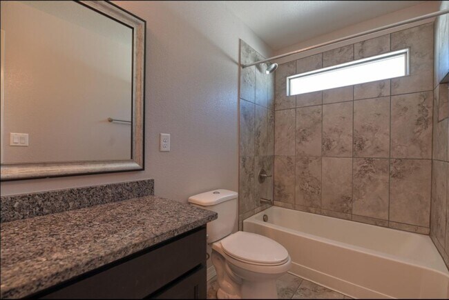 Building Photo - 309 Quiet Prairie Dr