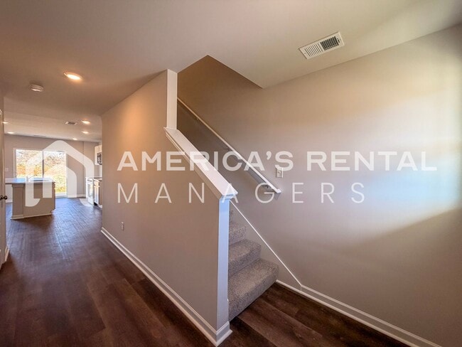 Building Photo - Modern Two Story Living in Lincoln, AL!