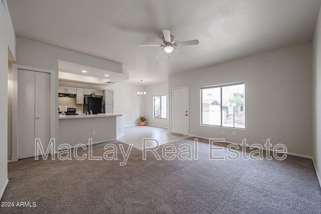 Building Photo - 11666 N 28th Dr