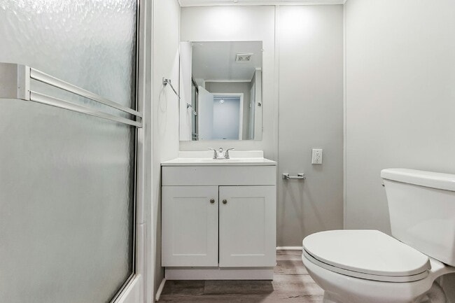 Building Photo - 2108 Ixora Ct