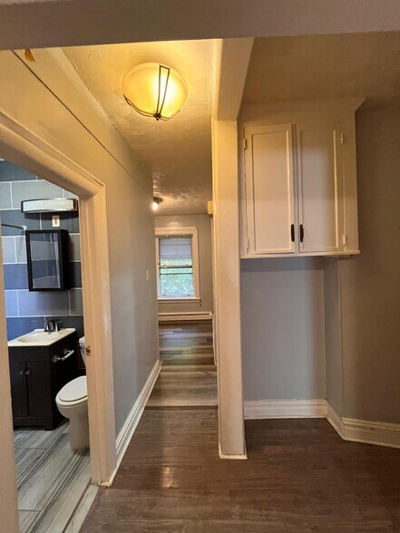 Building Photo - 110 Baldwin Ave