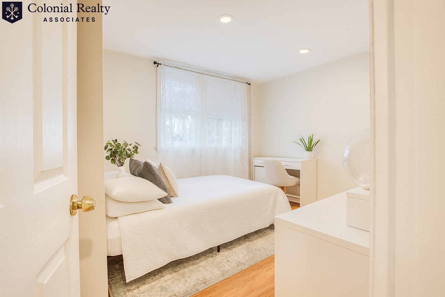 Building Photo - 66 Egmont St