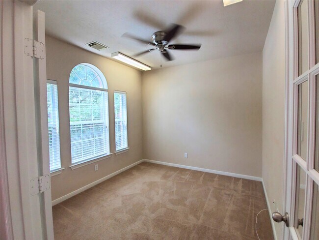 Building Photo - 25601 Thistle Valley Ct