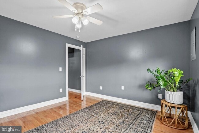 Building Photo - 2024 S 12th St