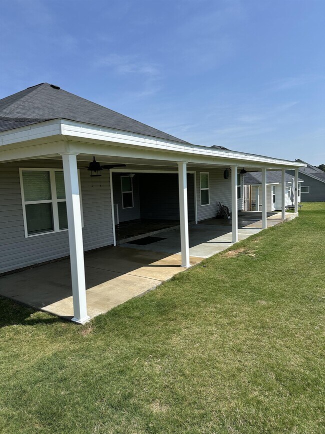 Building Photo - 7266 Hanford Dr