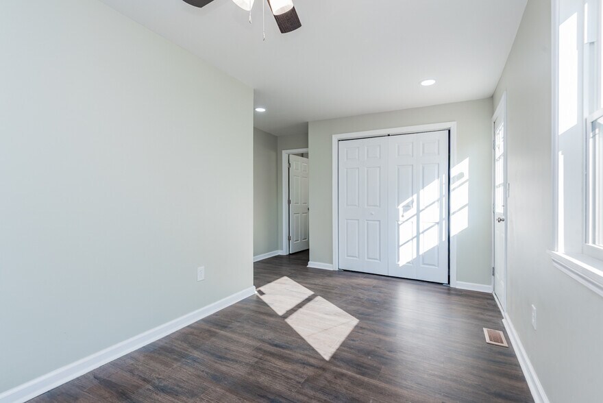 Building Photo - 4133 Churchman Ave