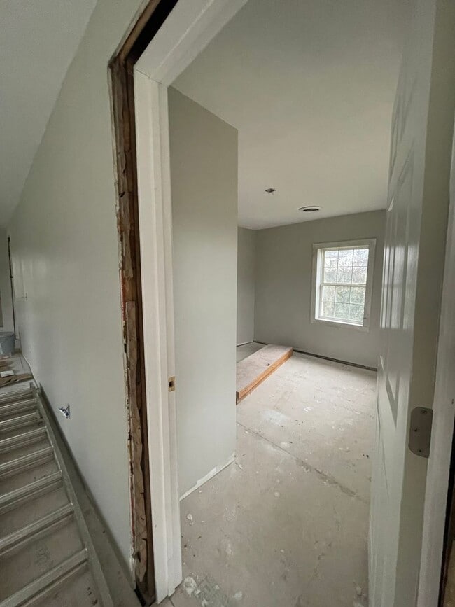 Building Photo - Newly Remodeled 3 Bedroom, 1 bath Home