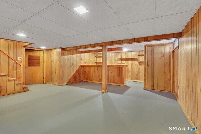 Building Photo - 57 Alanby Dr