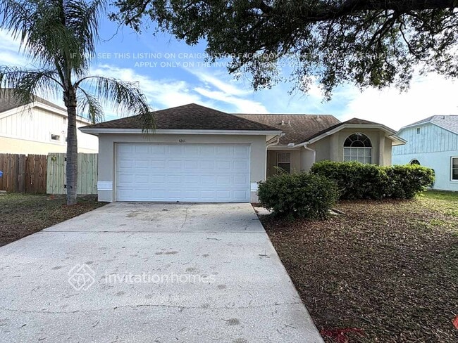 Building Photo - 4201 11th Ave E