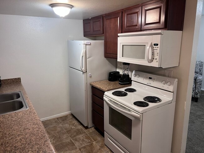 Building Photo - Aspen Square Apartments