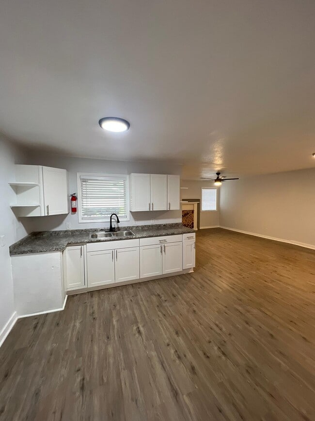 Building Photo - 314 McDowell Park Cir