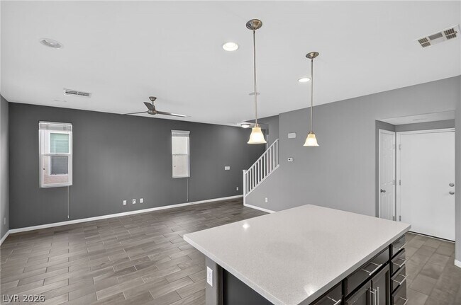 Building Photo - 5663 N Balsam St