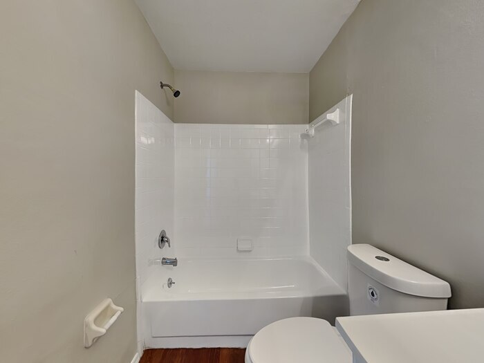 Building Photo - 1388 Bramblewood Dr