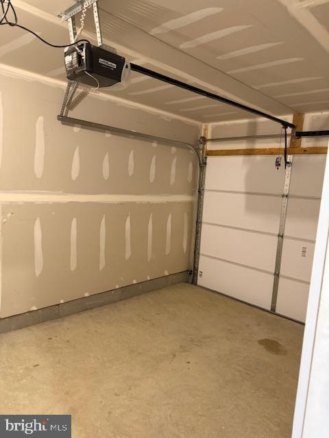 Building Photo - 89 Tumblehome Rd