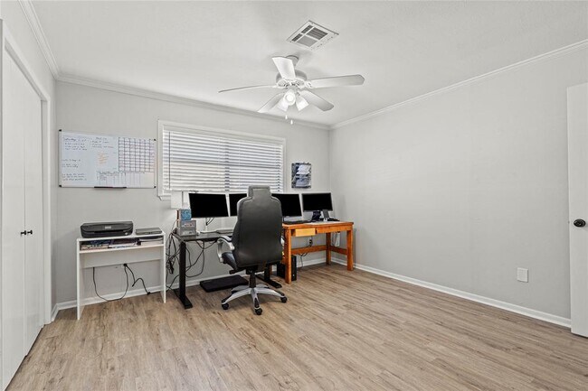 Building Photo - 2503 46th St