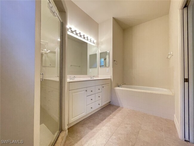 Building Photo - 8224 Sanctuary Dr