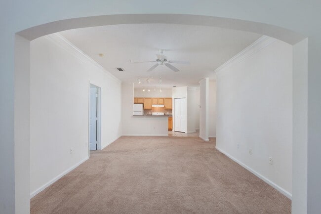 Building Photo - 4207 S Dale Mabry Hwy