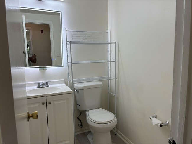 Building Photo - 4834 King Solomon Dr