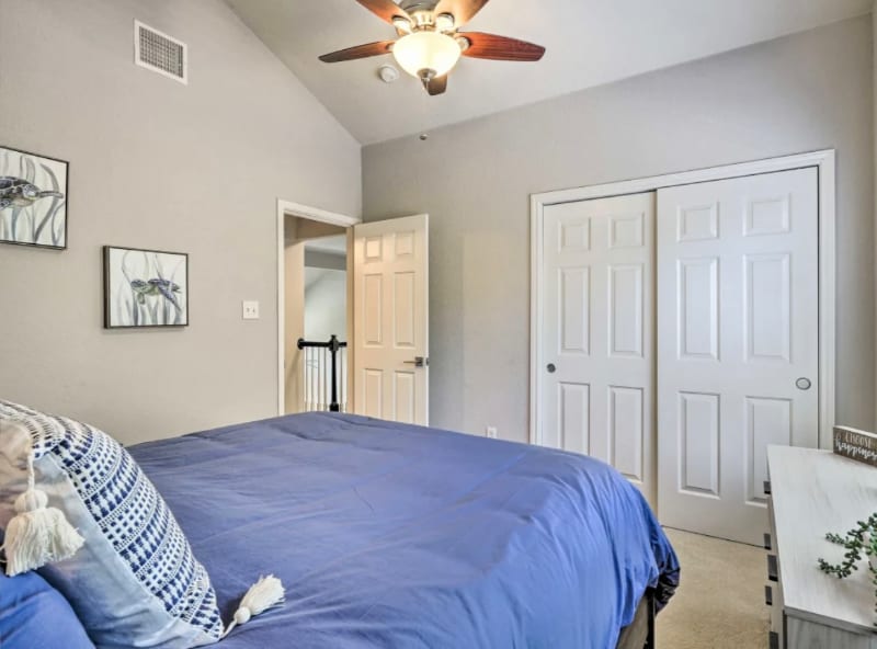 Building Photo - 20986 Waterside Dr