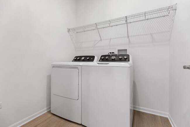 Building Photo - 12245 Barcroft Cir