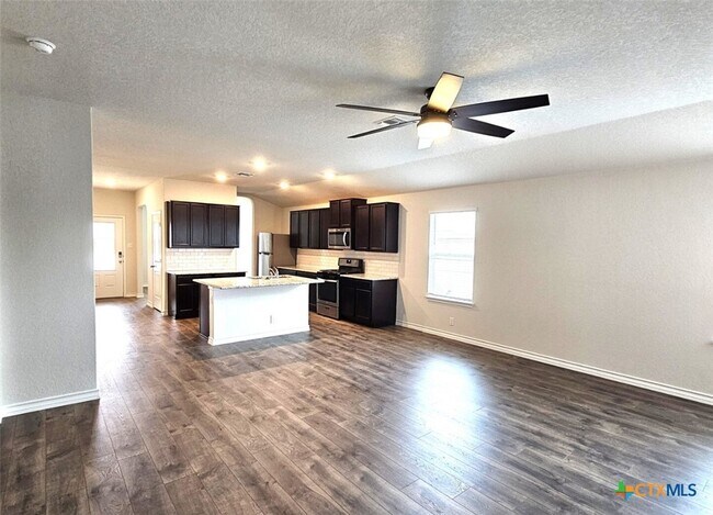 Building Photo - 181 Harley Hay