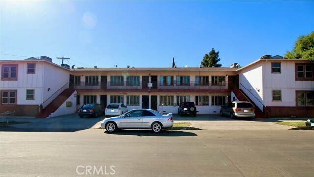 Building Photo - 6951 Simpson Ave