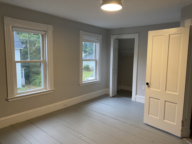 Upstairs bedroom 1 - 386 4th St