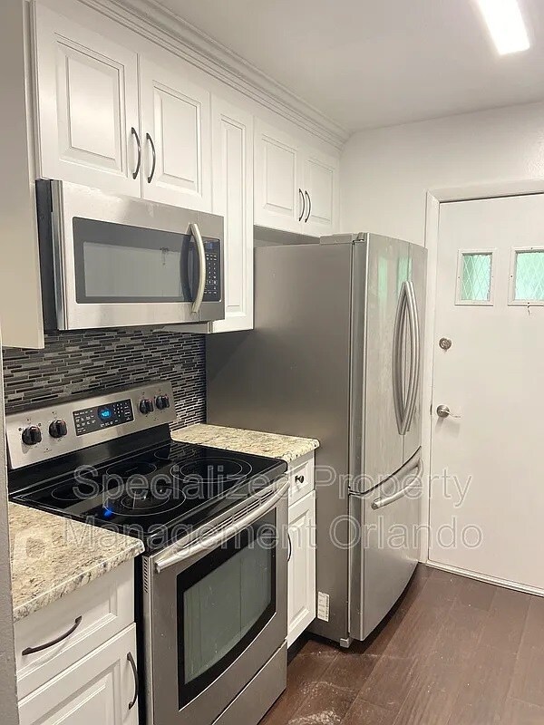 Building Photo - 2500 Lee Rd