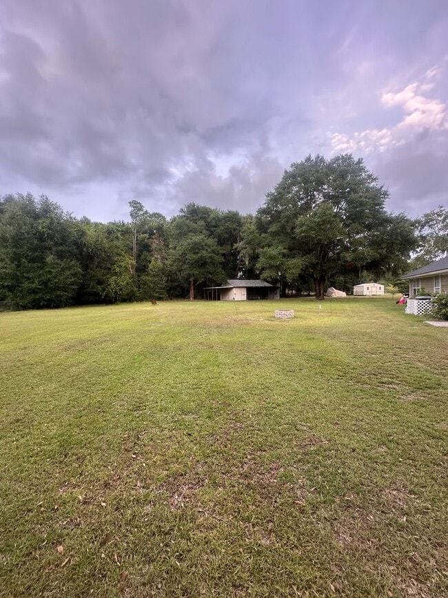 Building Photo - 109 Live Oak Cir