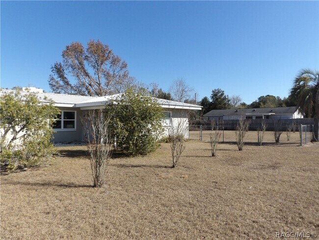 Building Photo - 2804 Madison St W